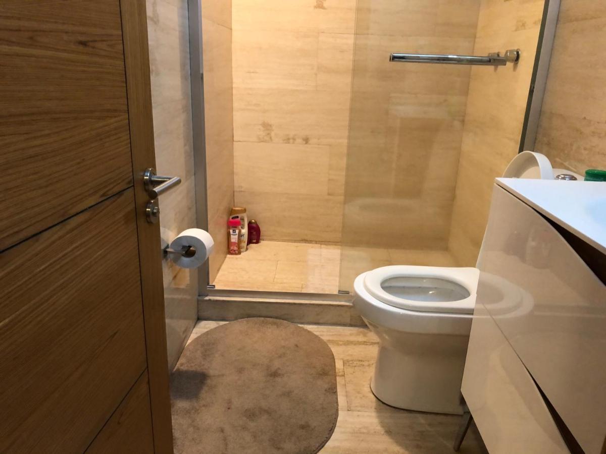 Caravansaro Vazquez De Mella 347 Polanco Pensión